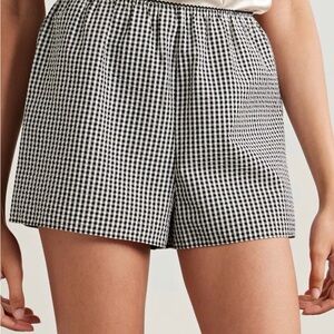 Doen Larena Black and White Gingham Women's Shorts